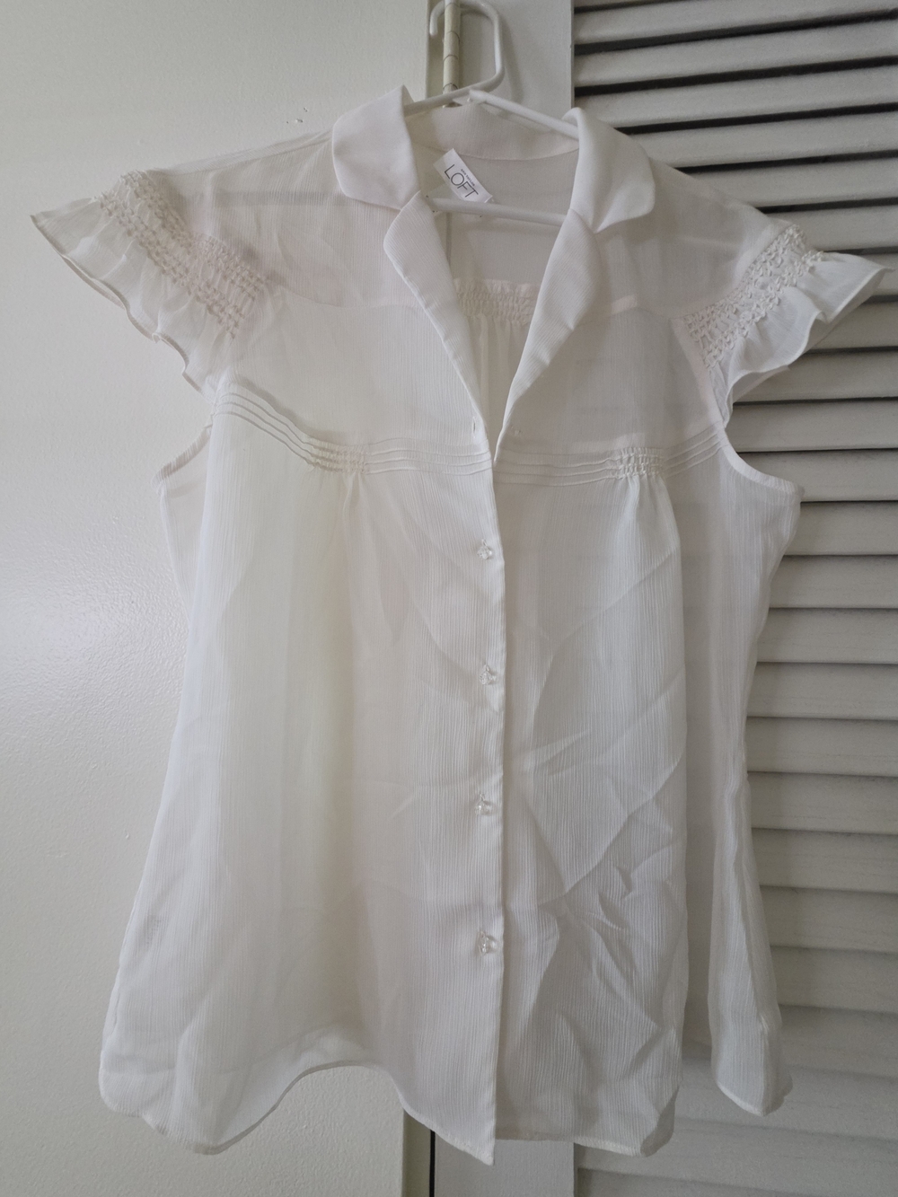 Loft Women's Sleeveless Ruffle Button-Front Blouse